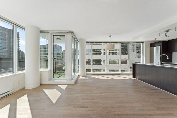 Property Photo: 7988 Ackroyd Road 713 BC V6X 0K6
