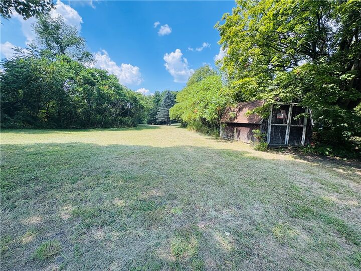 Property Photo:  10 Meads Creek Road  NY 14870 