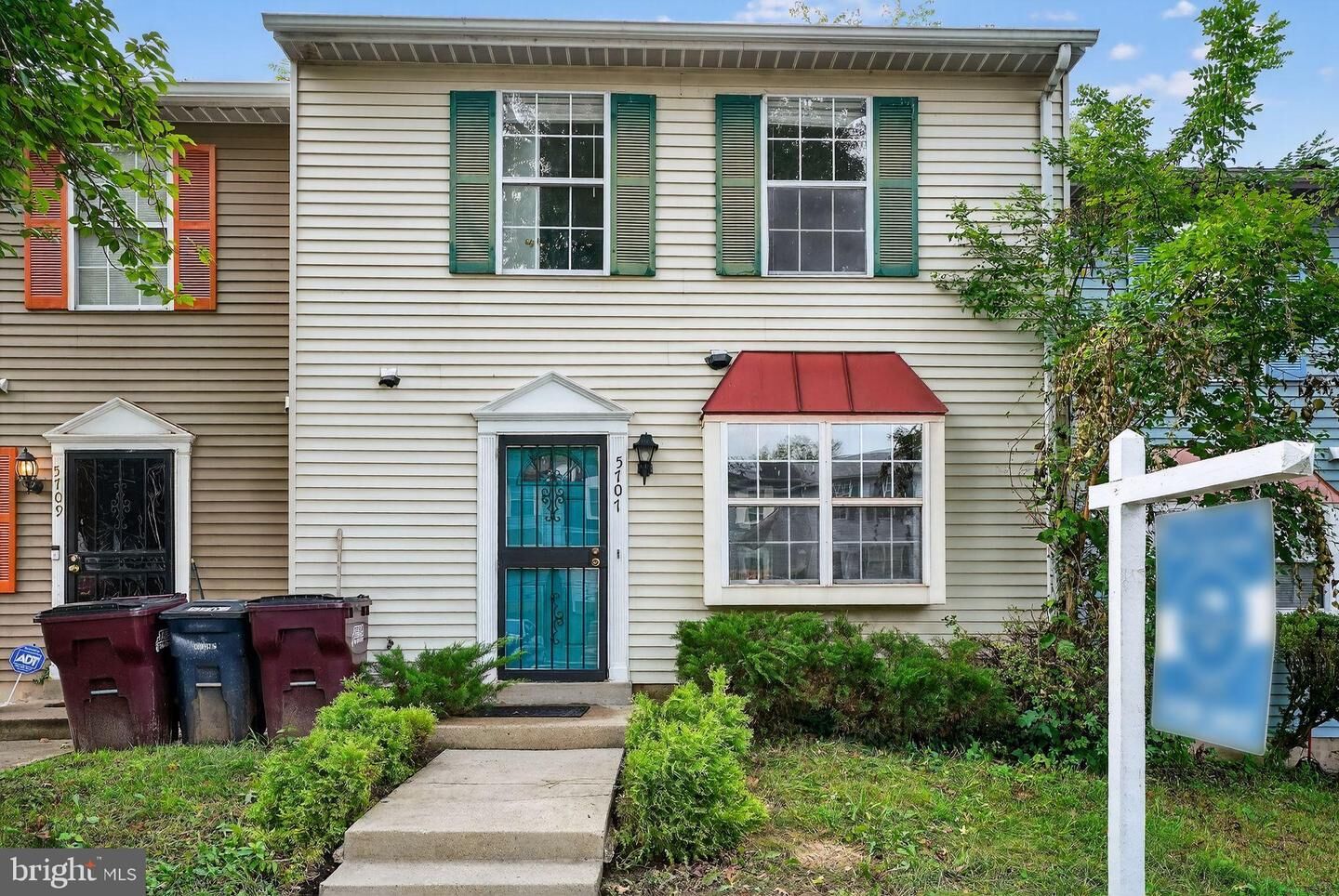 Property Photo: 5707 Falkland Place MD 20743