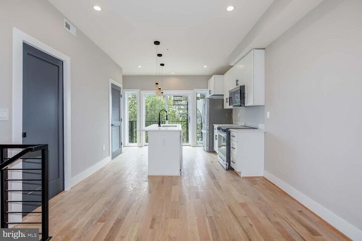 Property Photo: 1237 Oates Street NE B DC 20002