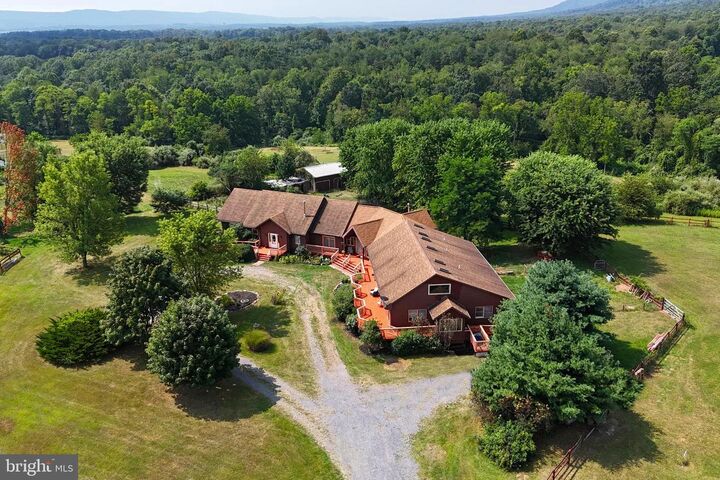 Property Photo:  2179 Layton Road  PA 17267 