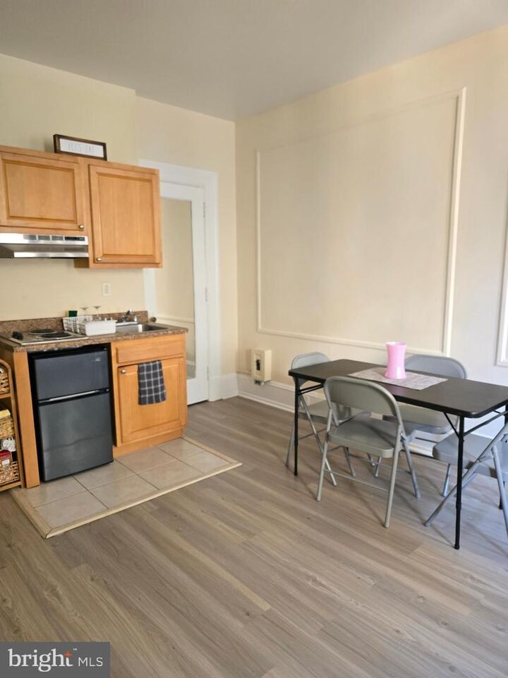 Property Photo:  1324 Locust Street 00 1428  PA 19107 