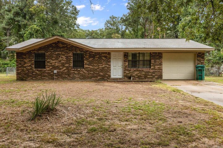 204 Whitefield Drive  White Hall AR 71601 photo