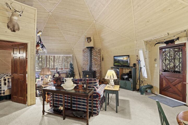 Property Photo: 9170 W Tonto Rim Drive AZ 85544