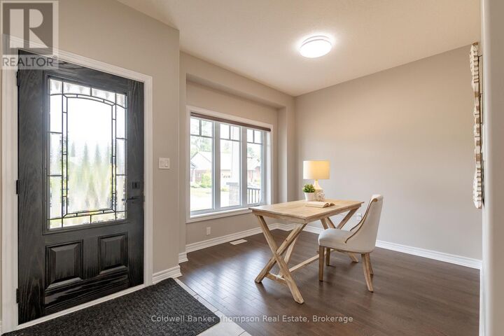 Property Photo:  27 Woodstream Drive  ON P1H 0B7 