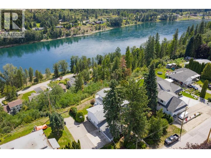 Property Photo: 3101 4th Avenue BC V1N 2S5