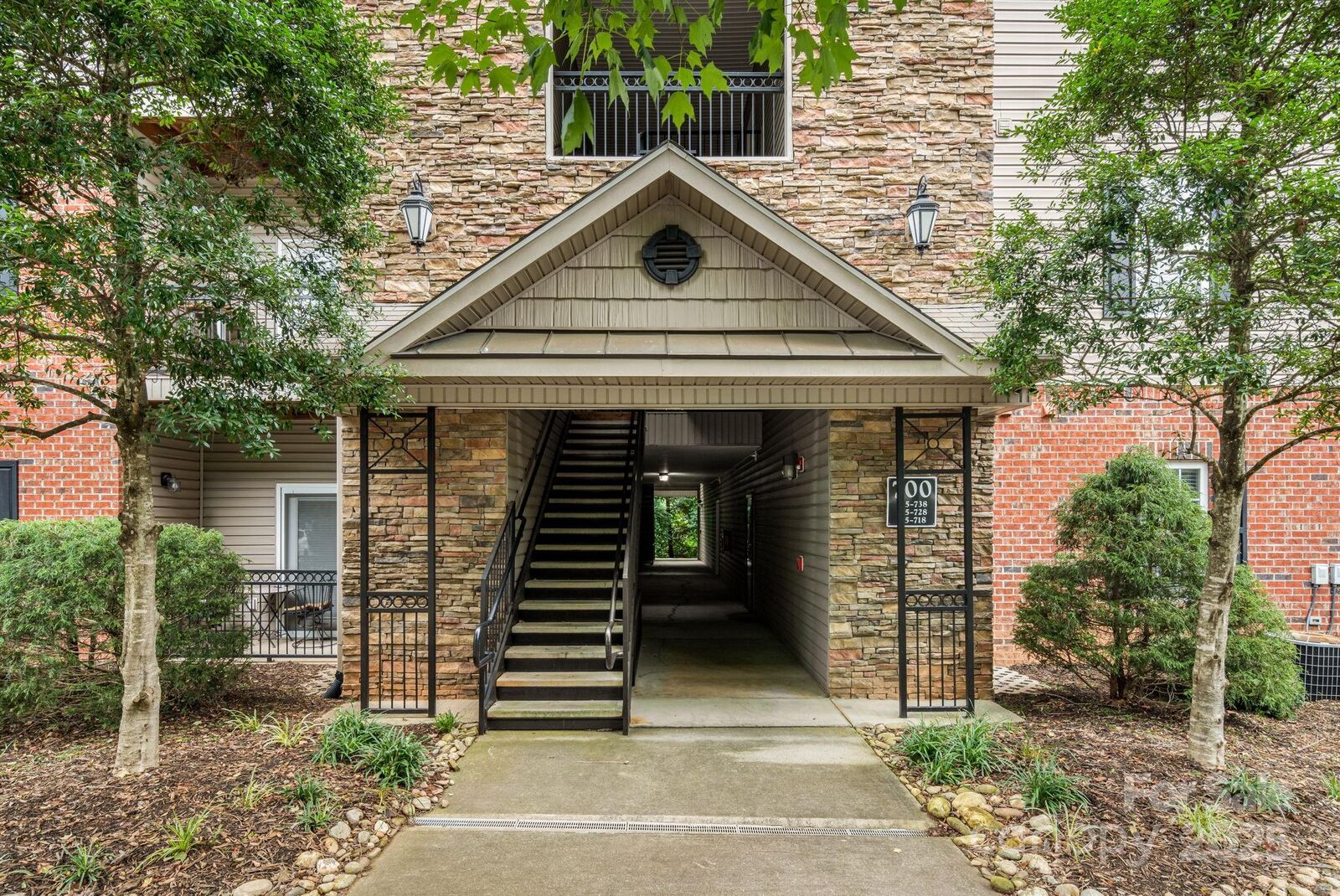 Property Photo:  727 Appeldoorn Circle  NC 28803 