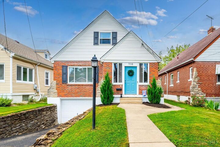 7018 Bramble Avenue  Columbia Twp OH 45227 photo