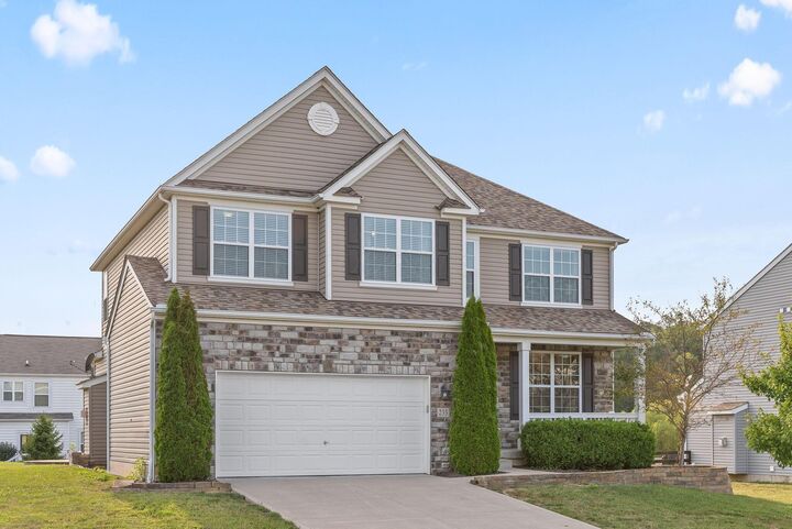 Property Photo:  233 Auburn Drive  OH 43055 