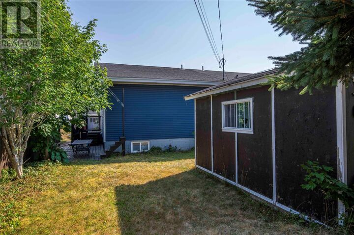 Property Photo:  104 Della Drive  NL A1S 1B6 