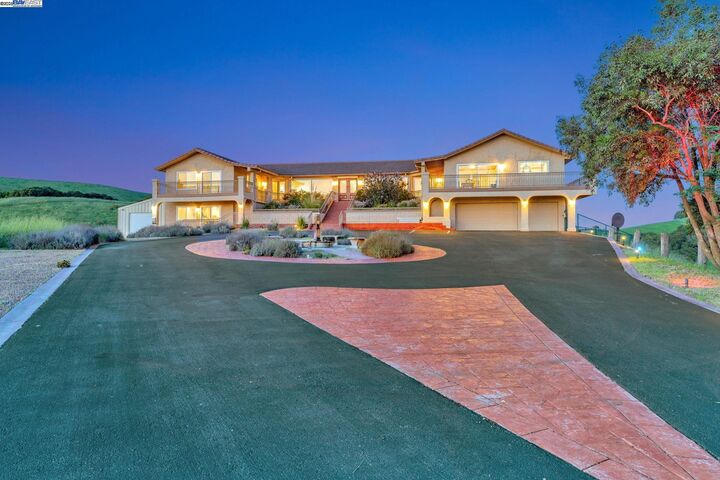 Property Photo: 41794 Vargas Rd CA 94539