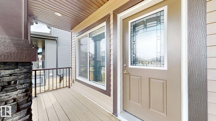 Property Photo:  8607 Mayday Wynd SW  AB T6X 2L3 