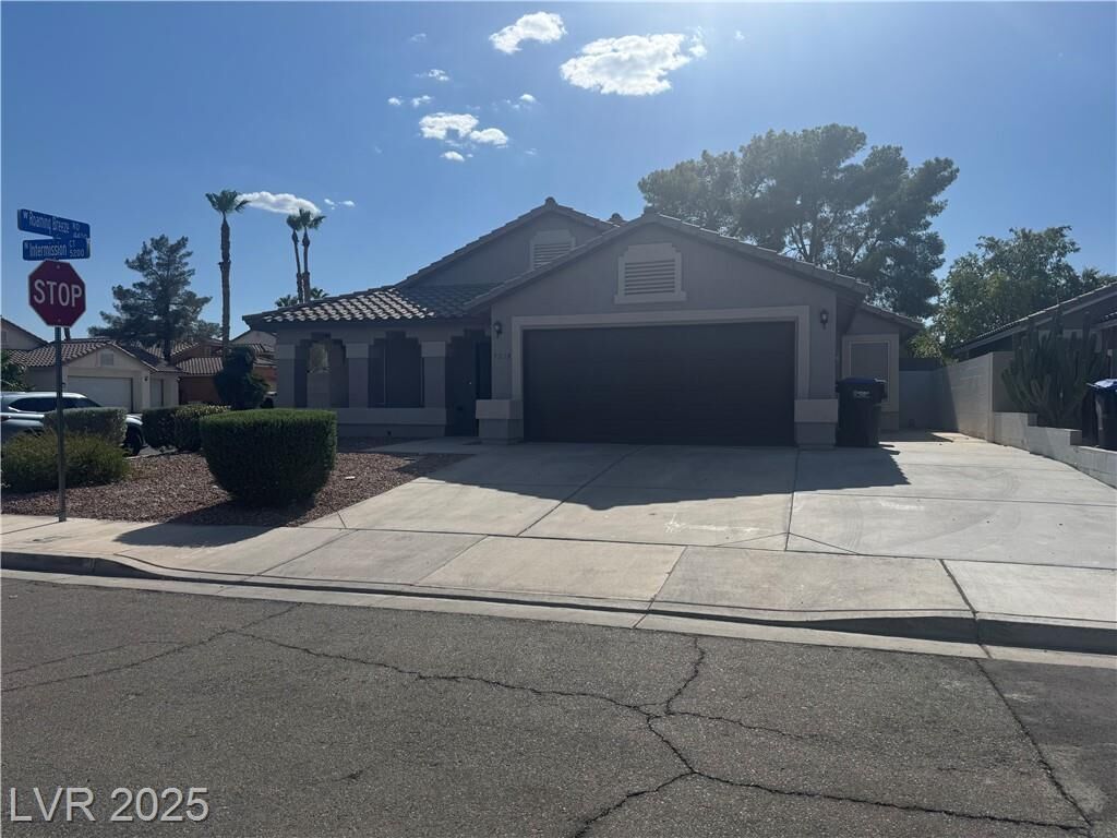 Property Photo: 5219 Intermission Court NV 89031