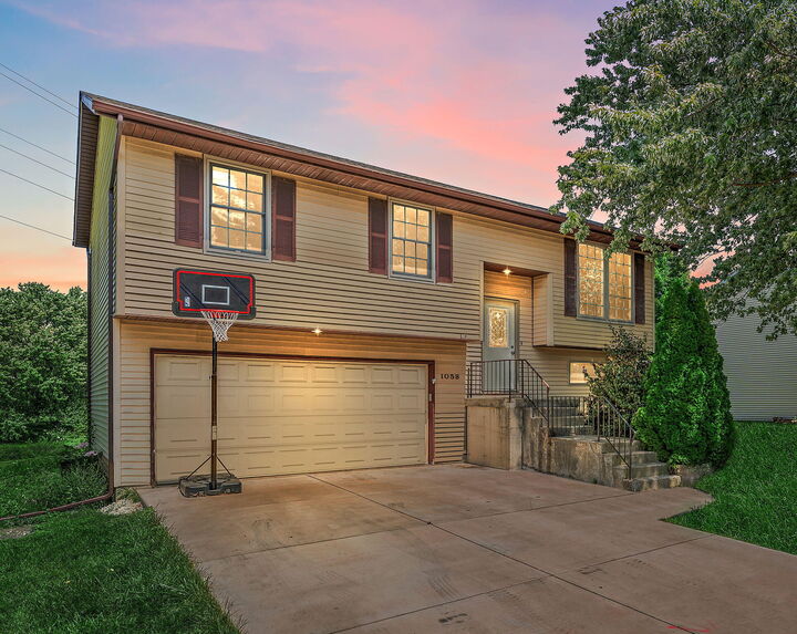 Property Photo: 1058 Ransom Road IN 46385