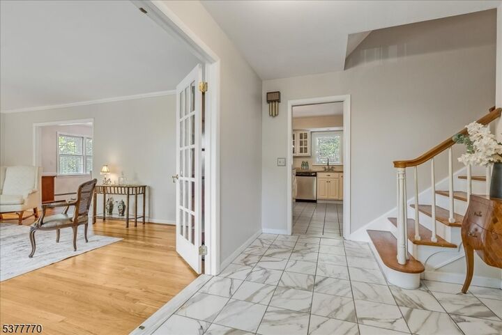Property Photo:  1153 Ridge Dr  NJ 07092 