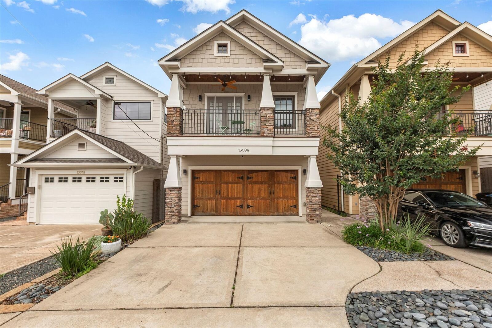Property Photo:  1309 Nashua Street A  TX 77008 