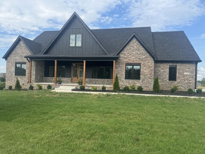Property Photo: 638 Champion Way KY 40475
