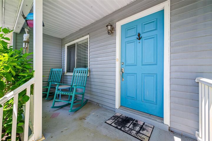 Property Photo: 2700 56th Street S FL 33707