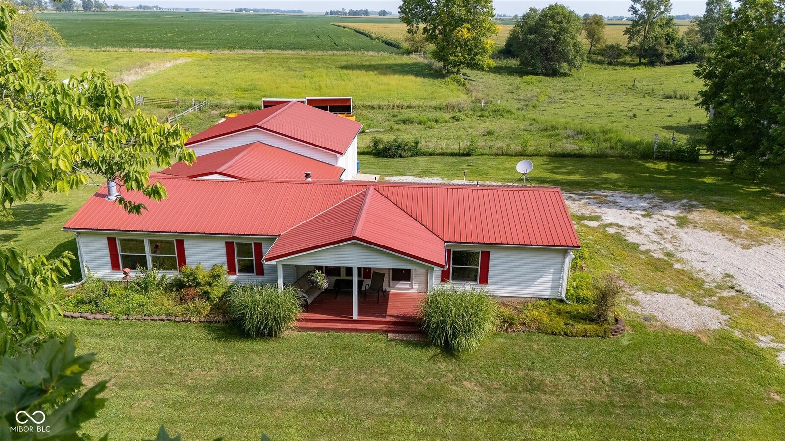 Property Photo: 6264 W 210 N IN 46011