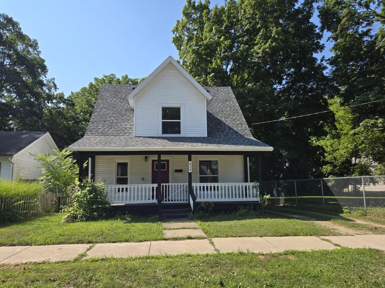 Property Photo: 414 E Division Street MI 49047