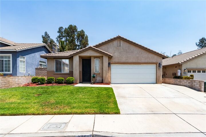 Property Photo:  7461 Indigo Lane  CA 92336 