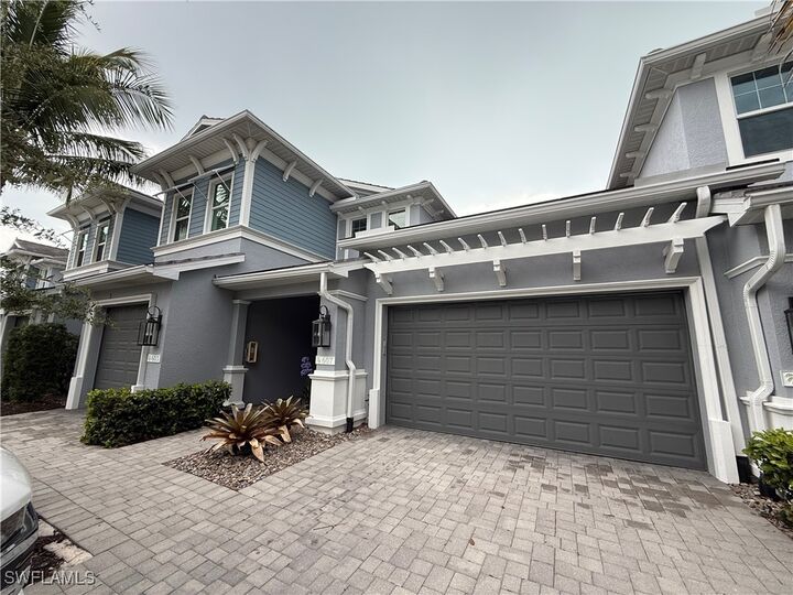 Property Photo: 2543 Seychelles Drive 607 FL 34112