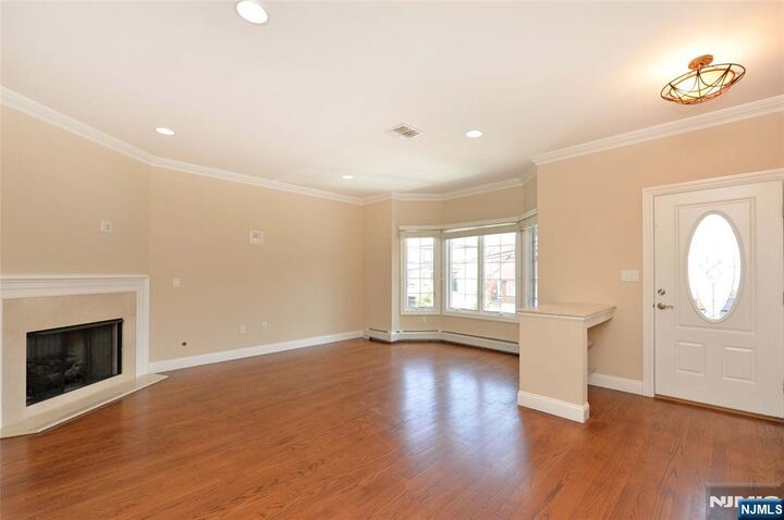 Property Photo:  64 Harwood Avenue 1  NJ 07650 