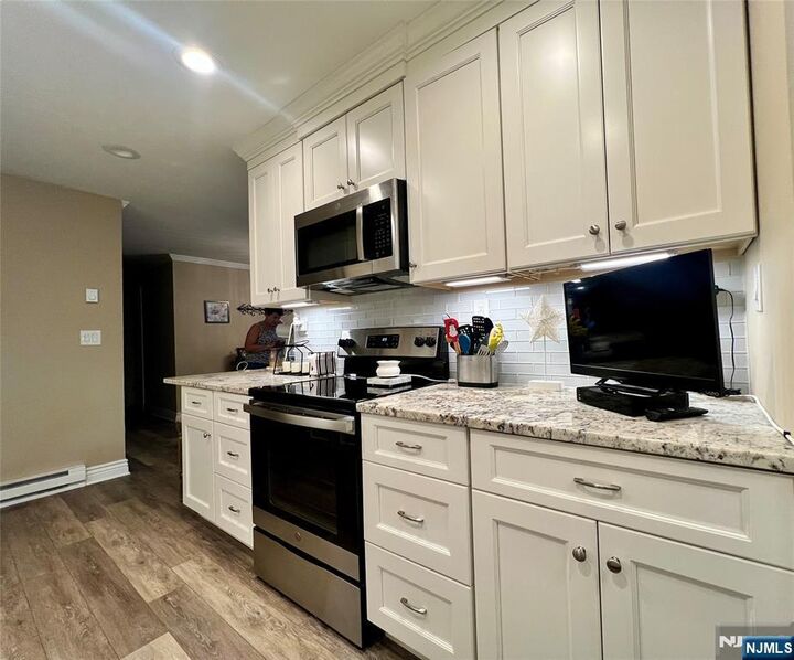 Property Photo:  11 Pine Cluster Circle B  NJ 07726 