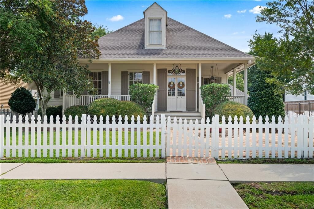 Property Photo:  1405 Natchez Loop  LA 70433 