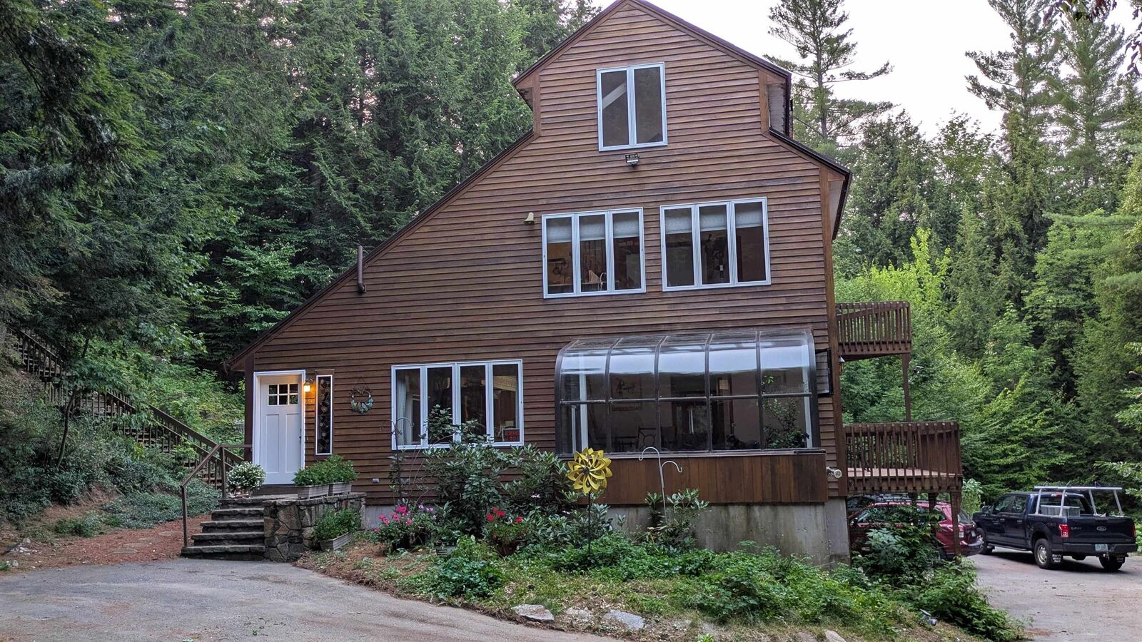 Property Photo:  34 Hubbard Grove Road  NH 03581 