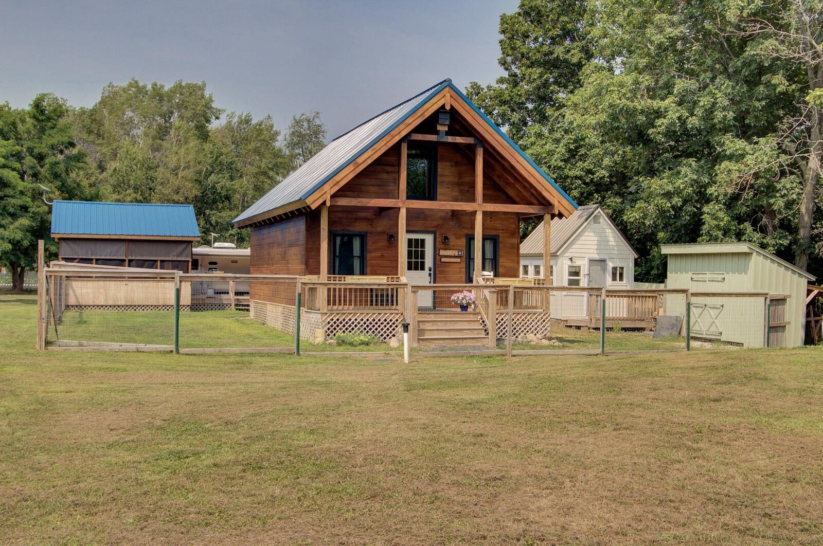 Property Photo: 3770 Lakeview Drive VT 05474