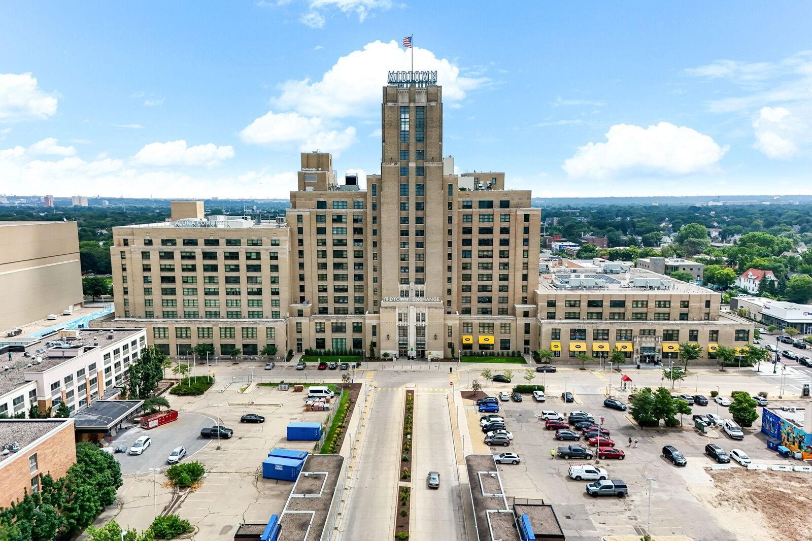 Property Photo:  2929 Chicago Avenue 907  MN 55407 