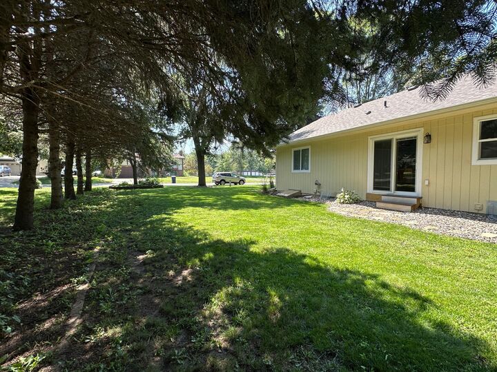 Property Photo: 1741 Roosevelt Drive MN 55057