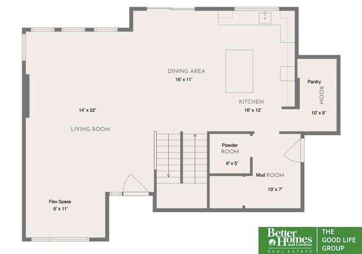 Property Photo: 135 N 10th Avenue NE 68059