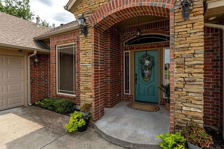 Property Photo:  3422 Windmill Road  OK 73165 
