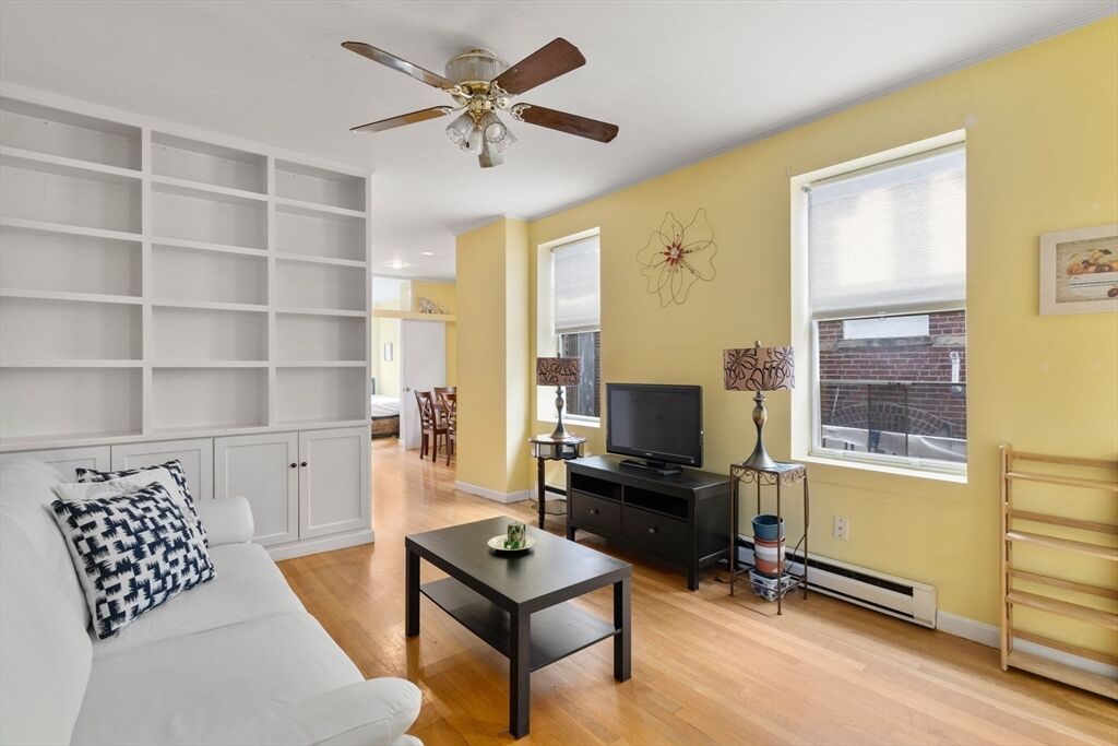 Property Photo:  88 Prince Street 8  MA 02113 