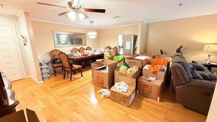 Property Photo: 13 Dallas Dr 308 MA 01826