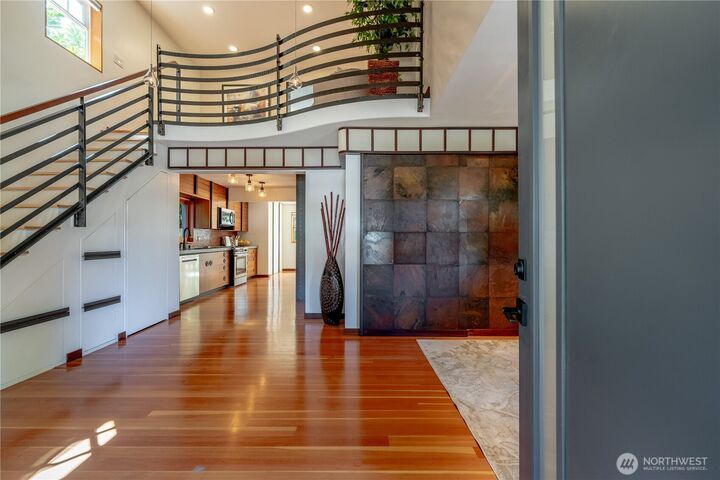 Property Photo:  309 NW 86th Street  WA 98117 