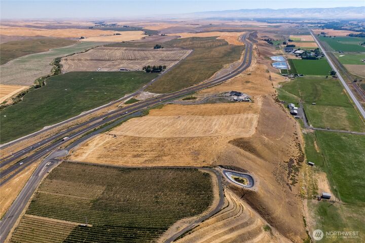 Property Photo: 0 Baumann'S Nibler Rd Tr Lot G WA 99362
