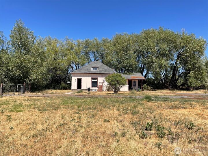 Property Photo:  1550  Wilson Creek Road  WA 98926 