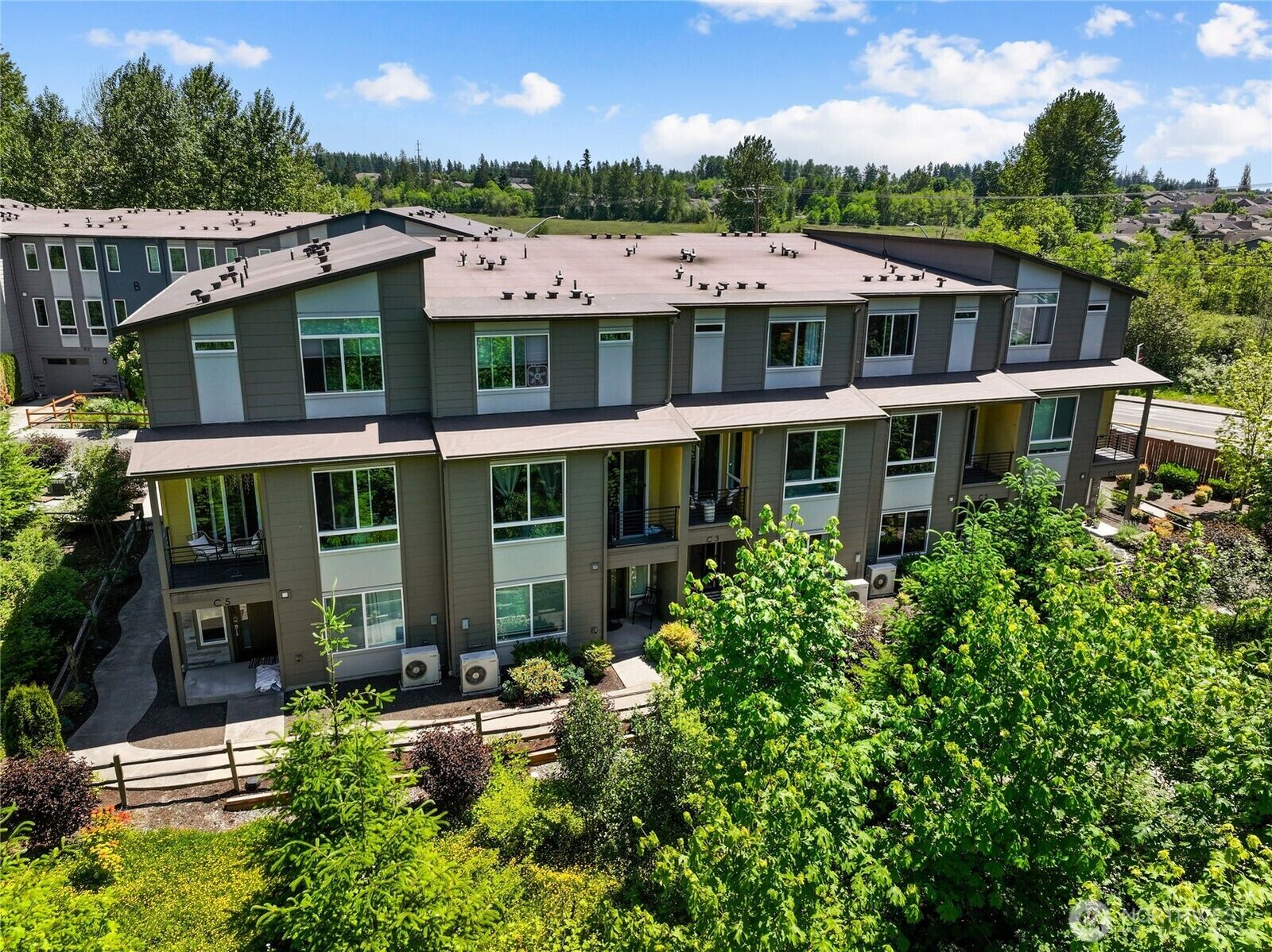 Property Photo:  17905  35th Avenue SE C3  WA 98012 