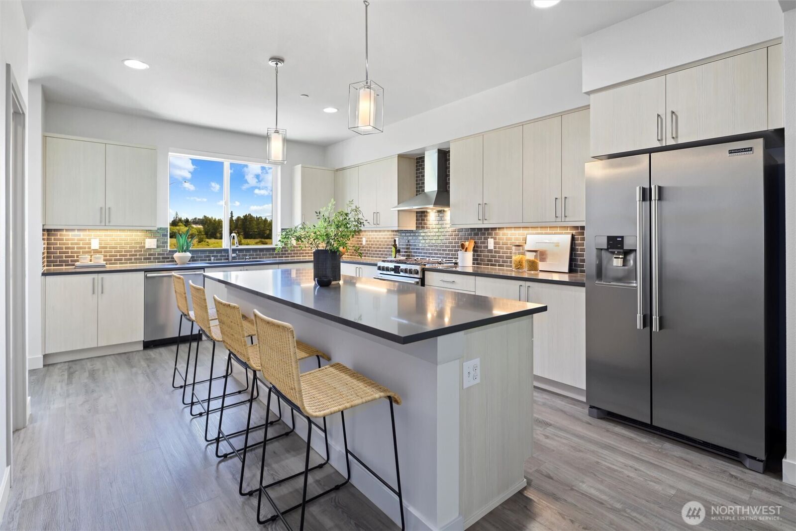 Property Photo:  17905  35th Avenue SE C3  WA 98012 