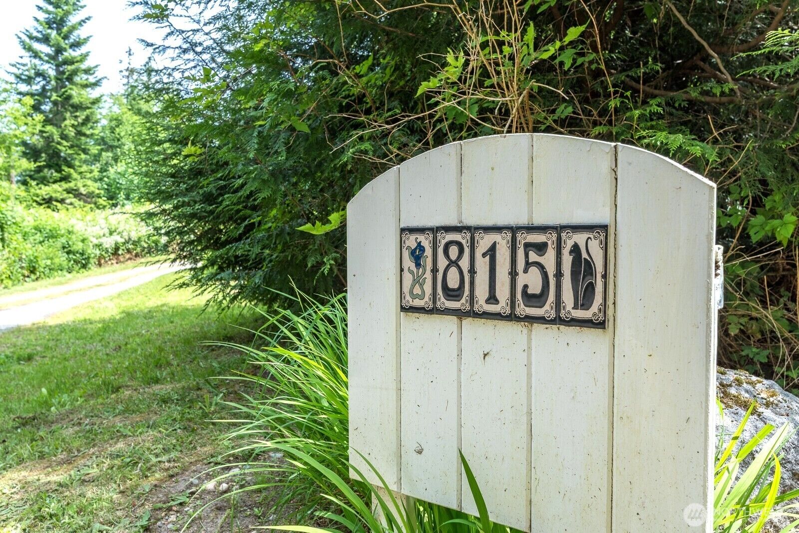 Property Photo:  815  New Morning Road  WA 98282 