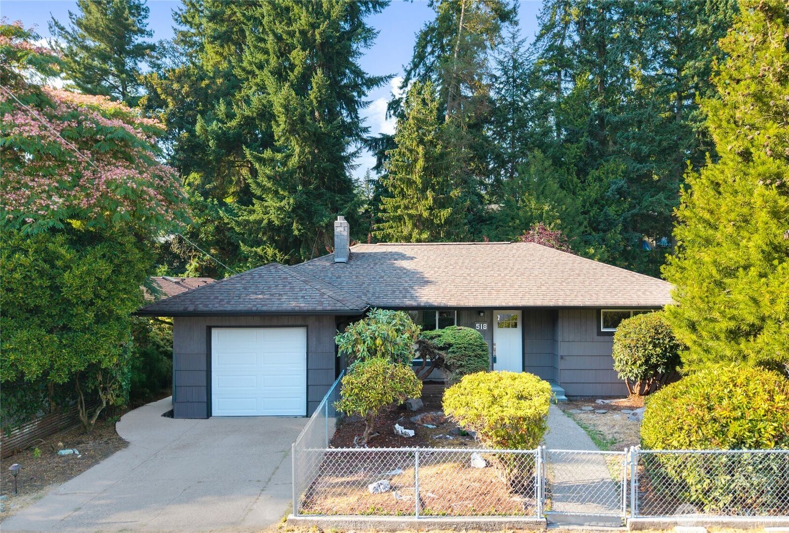 Property Photo: 518 N 166th Street WA 98133
