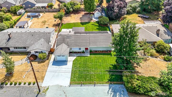 Property Photo: 5716 75th Place NE WA 98270