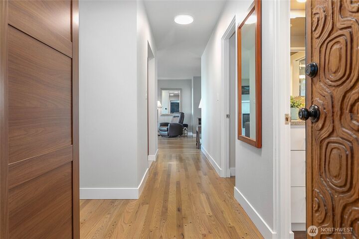 Property Photo:  510 S State Street 2  WA 98225 