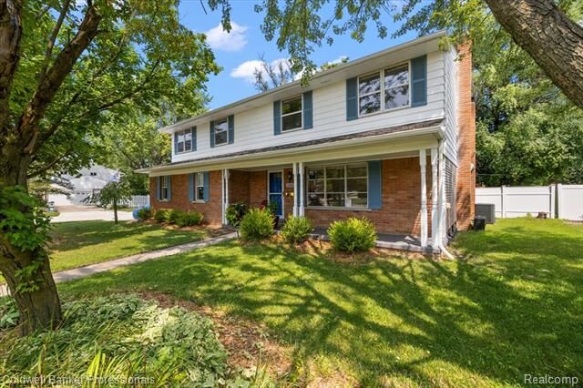 Property Photo: 16262 Wayne Road MI 48154