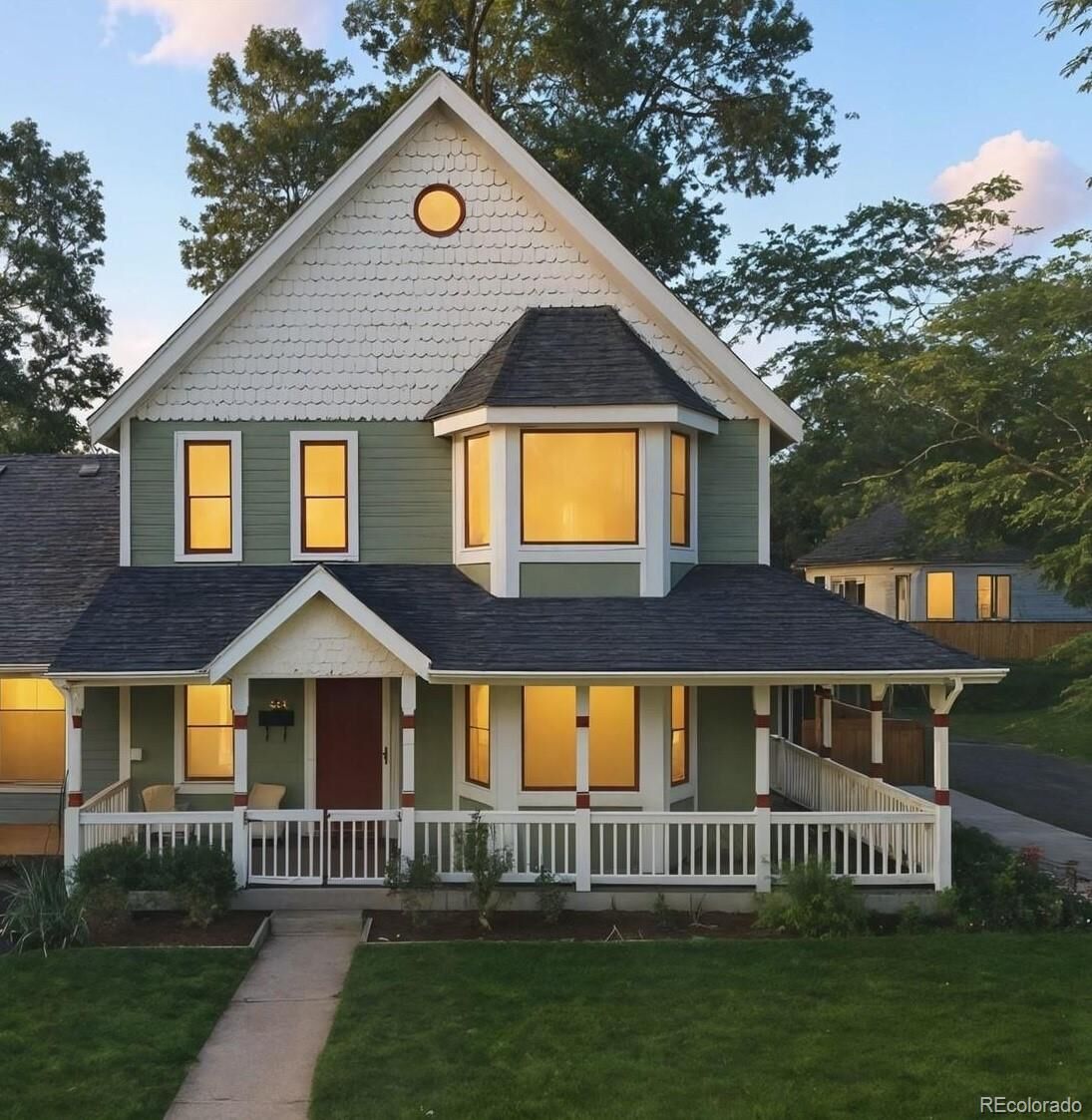 Property Photo:  1211 Illinois Street 4  CO 80401 