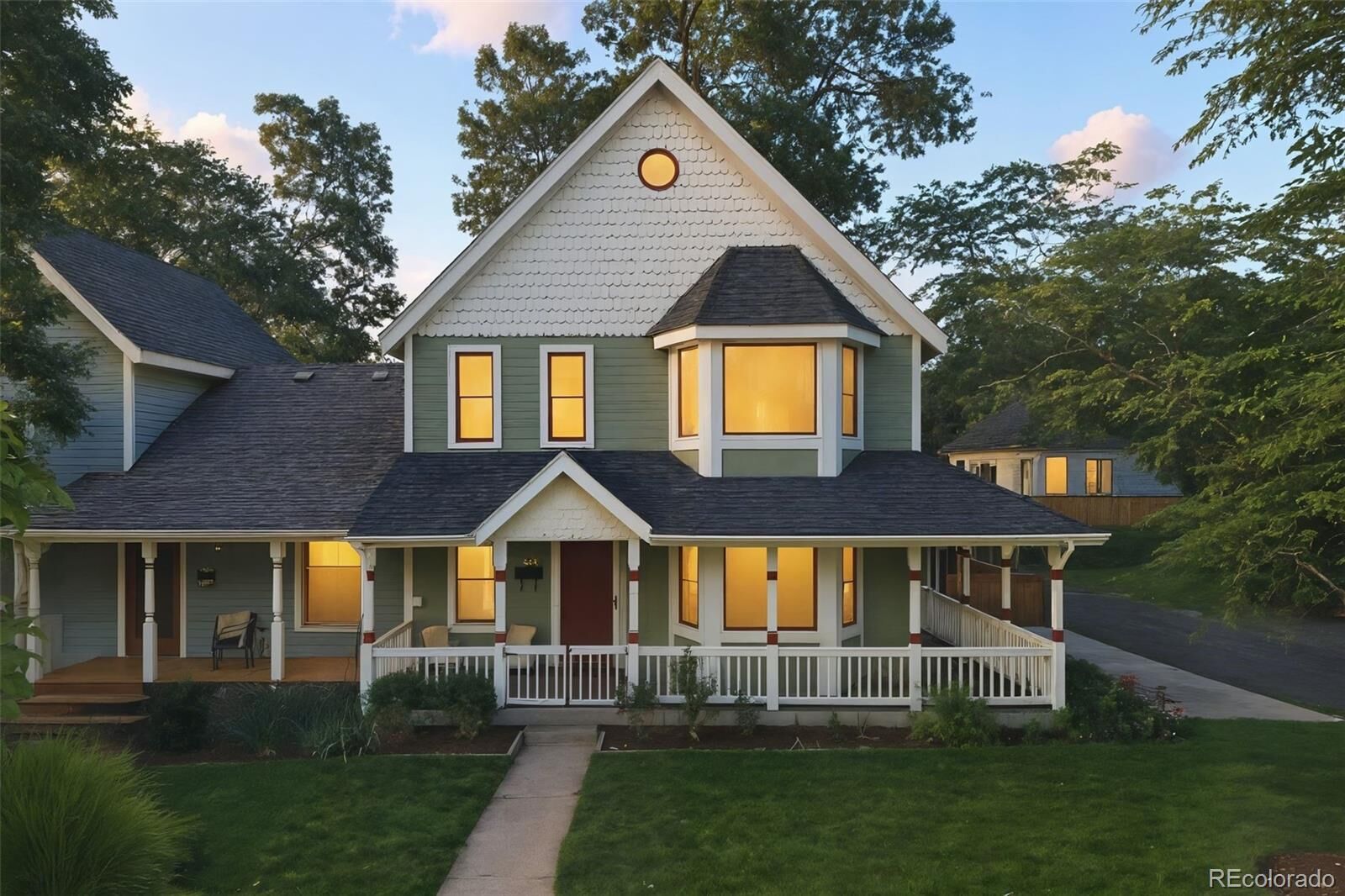 Property Photo:  1211 Illinois Street 4  CO 80401 