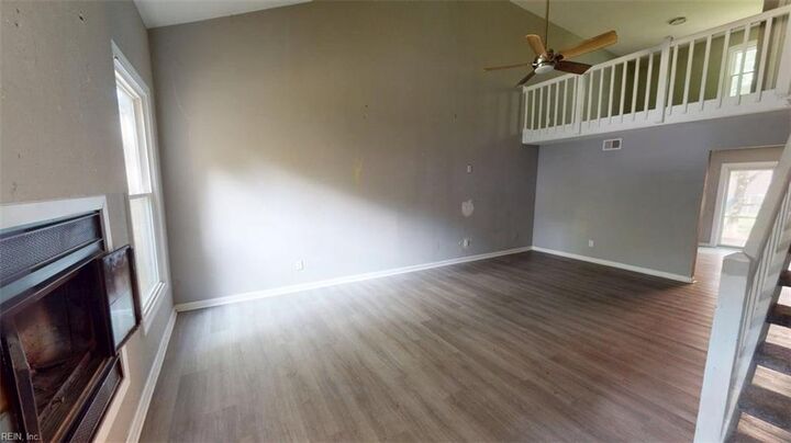 Property Photo: 1118 Tall Oak Dr VA 23462